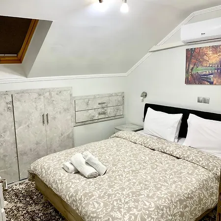 Coastal Vista Retreat Apartment